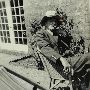Henry Tresawna at the Loggia